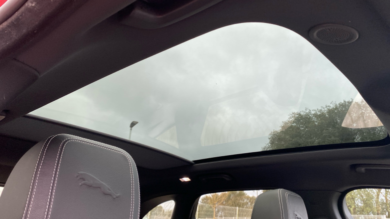 Jaguar F-Pace 2.0 D200 R-Dynamic Black 5dr Auto AWD Diesel Estate